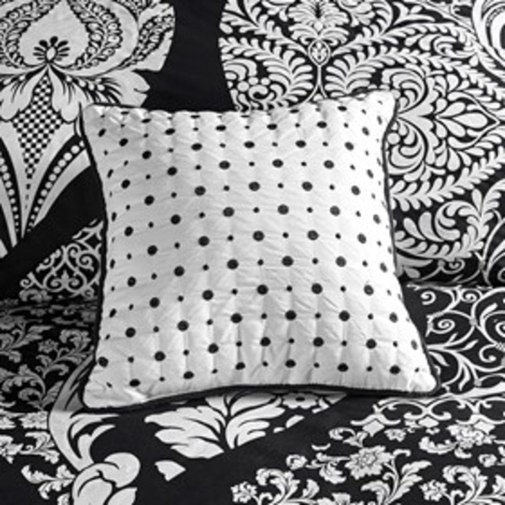 Set of Seven Black And White Damask King Ring Stitch Polyester Sham And Comforter