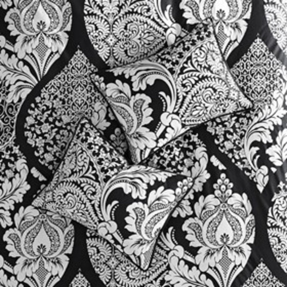 Set of Seven Black And White Damask King Ring Stitch Polyester Sham And Comforter
