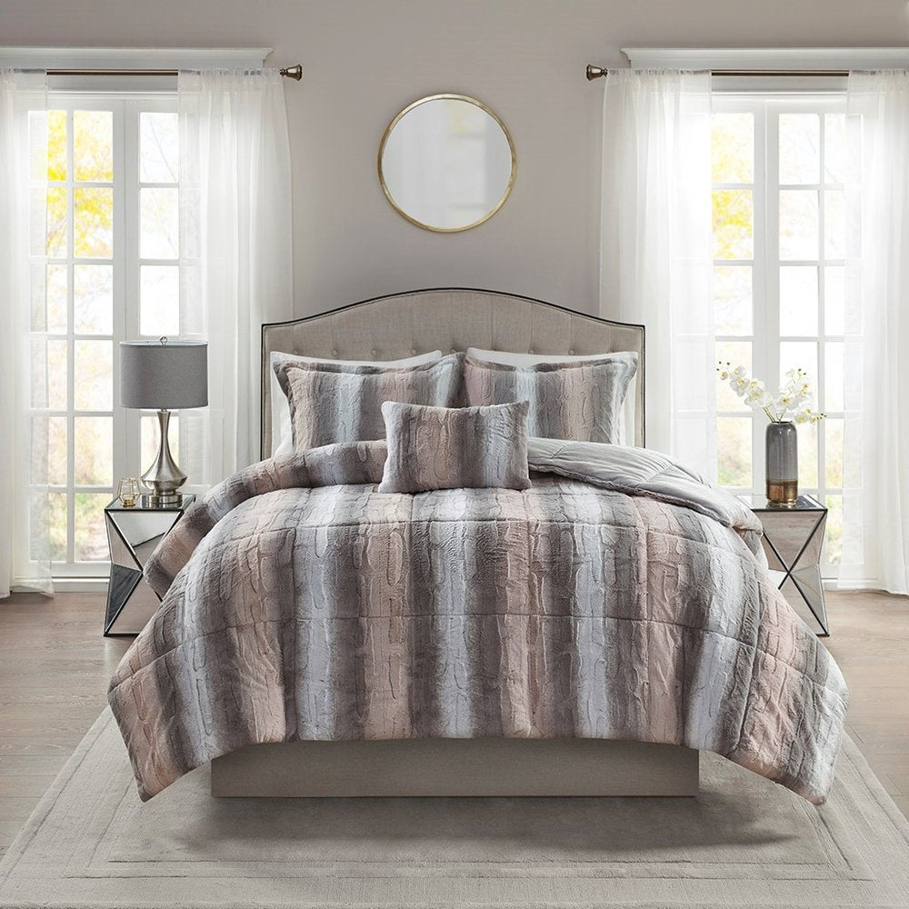 Set of Four Gray And Pink Striped King Ring Stitch Polyester Sham And Comforter