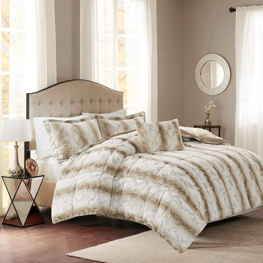 Set of Four Sand And Ivory Striped Queen Ring Stitch Polyester Sham And Comforter