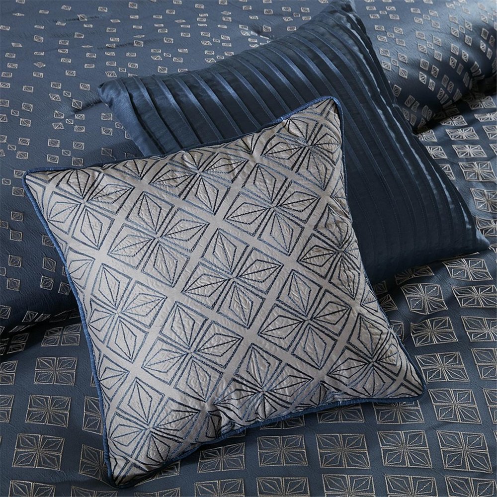 Set of Seven Navy Blue And Ivory Ombre King Ring Stitch Polyester Sham And Comforter