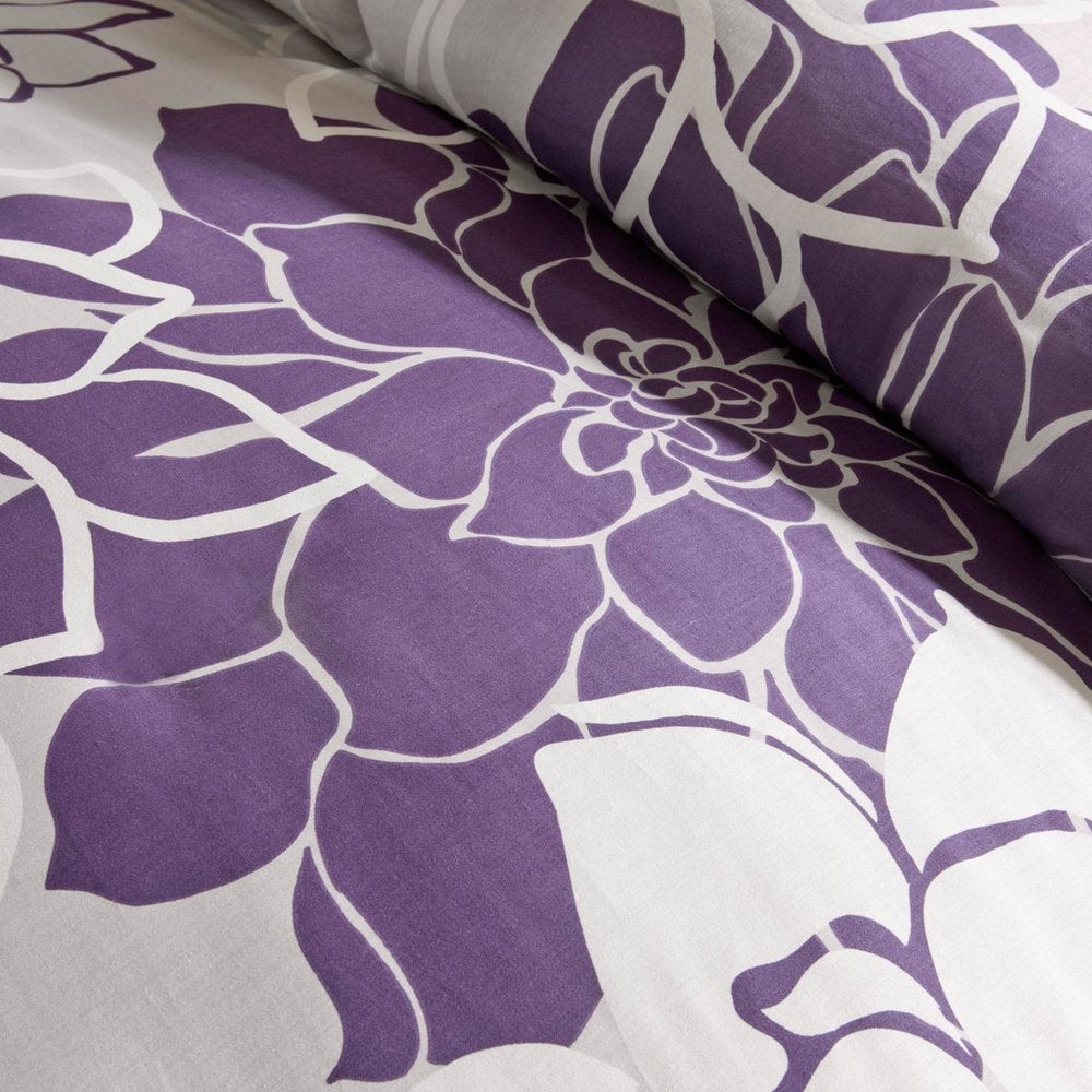 Set of Seven Purple And White Floral Queen Ring Stitch Sham And Comforter