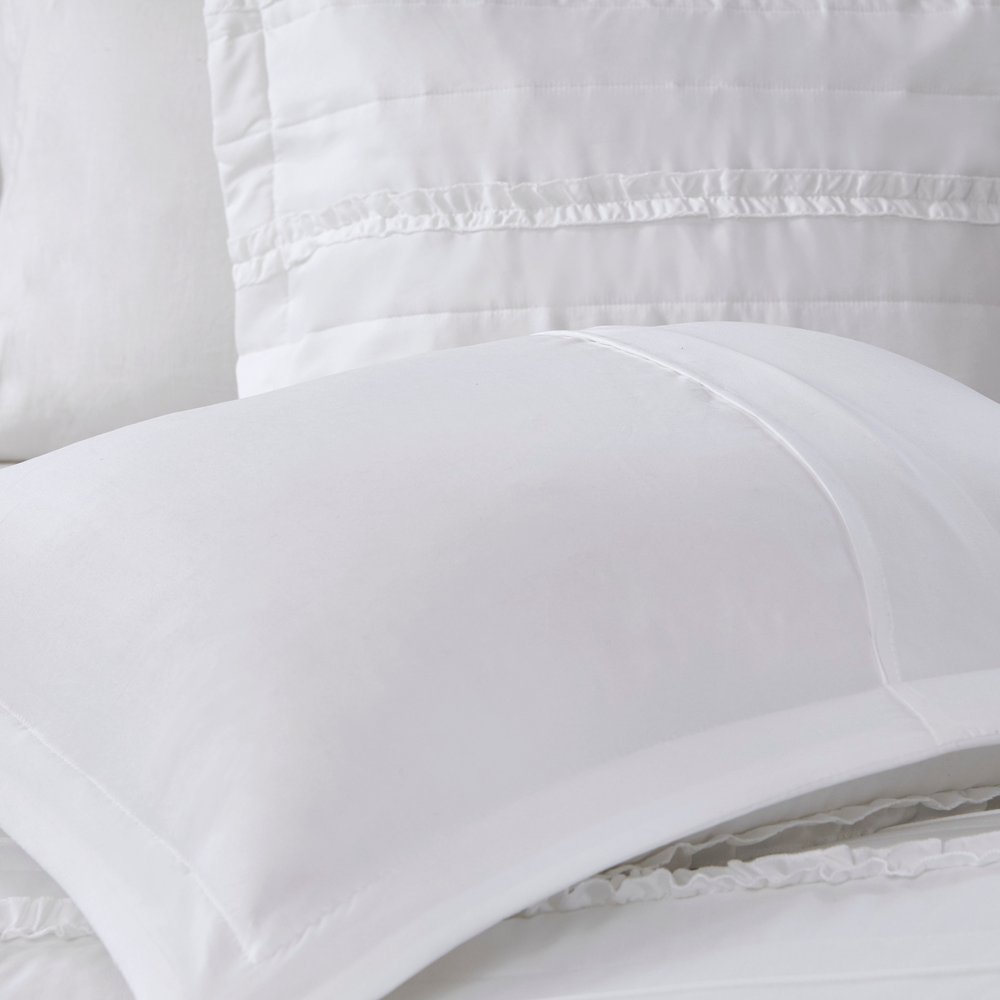 Set of Five White King Ring Stitch Polyester Sham And Comforter