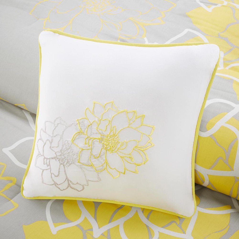 Set of Seven Gray And Yellow Floral Queen Ring Stitch Polyester Sham And Comforter