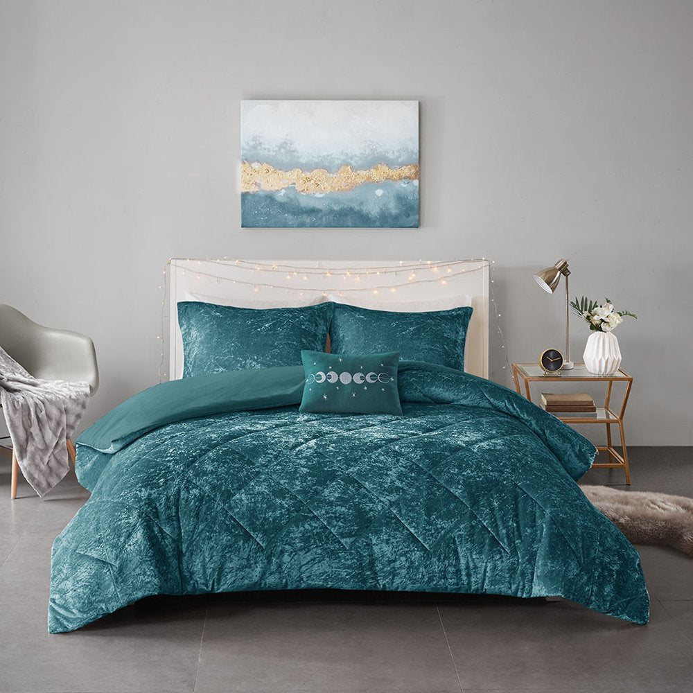 Set of Four Teal Blue King Ring Stitch Polyester Sham And Comforter