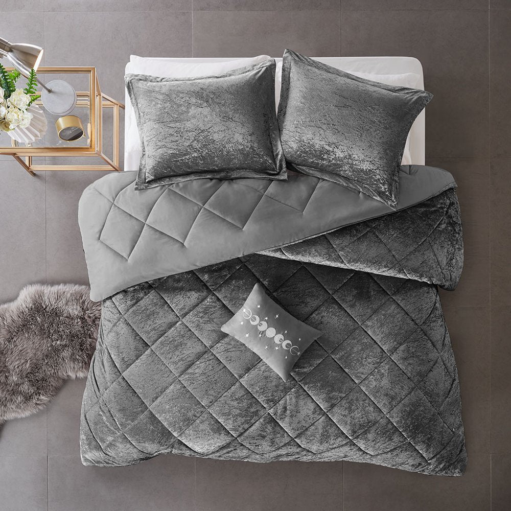 Set of Three Gray Twin Ring Stitch Polyester Sham And Comforter