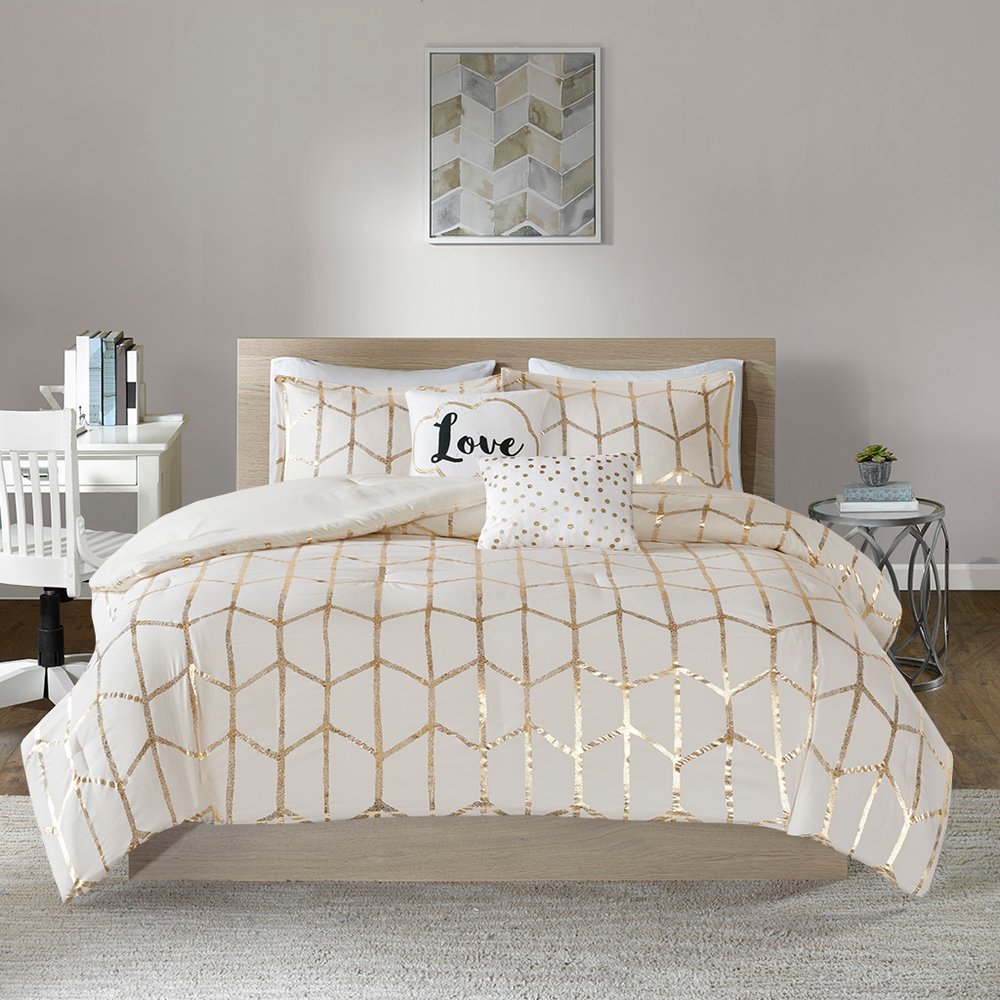 Set of Four Gold And Ivory Geometric Ring Stitch Polyester Sham And Comforter