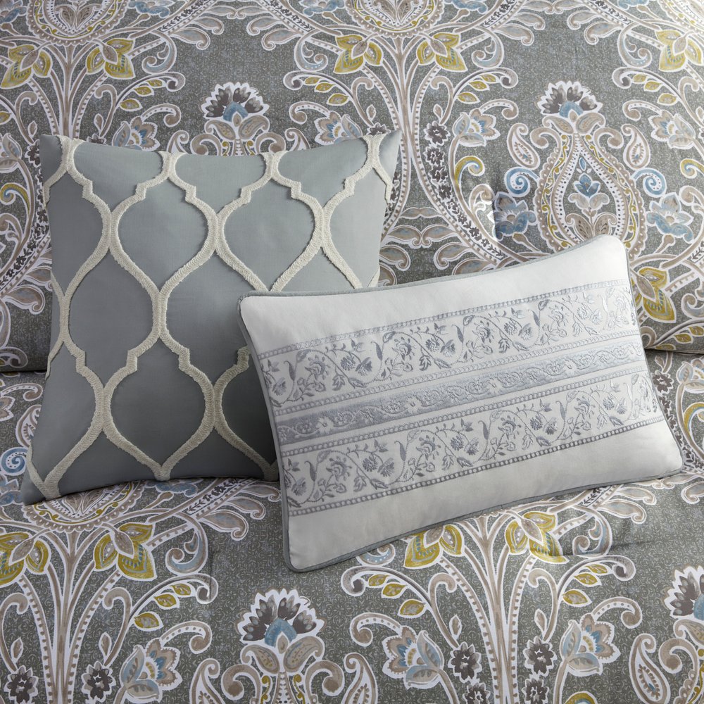 Set of Six Gray And Ivory Damask King Ring Stitch Sham And Comforter
