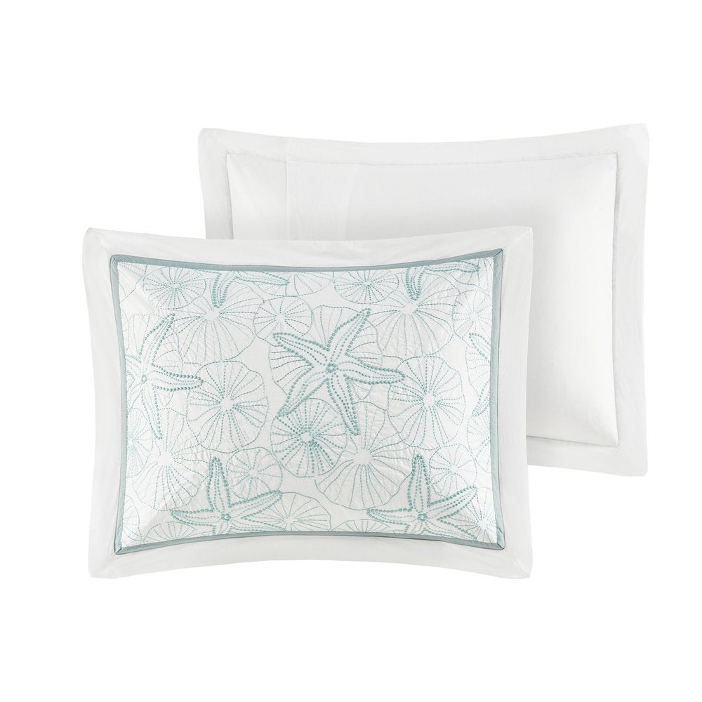 Set of Four White And Aqua King Ring Stitch Sham And Comforter