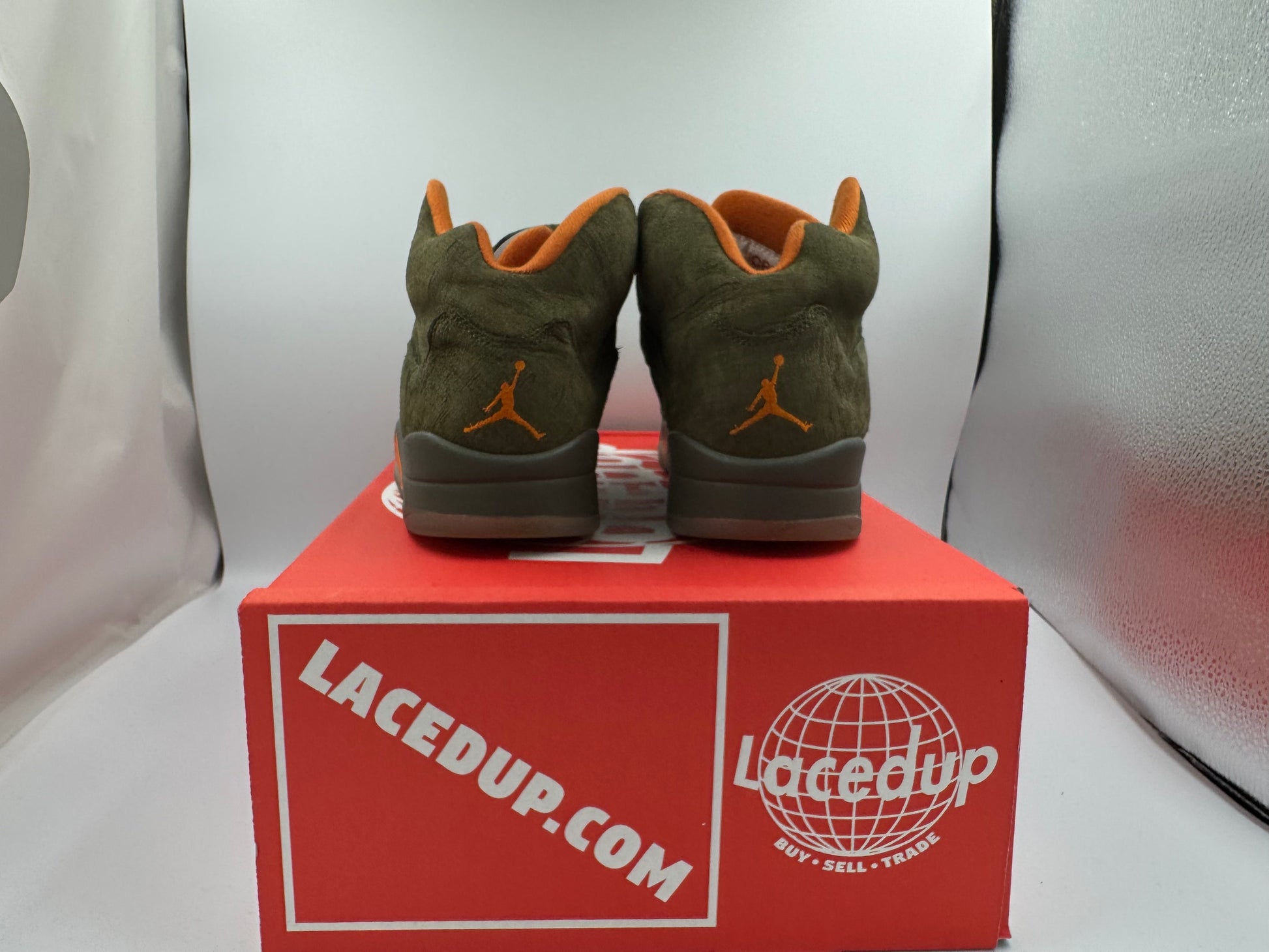 PRE OWNED Jordan 5 Retro Olive (2024) No Box