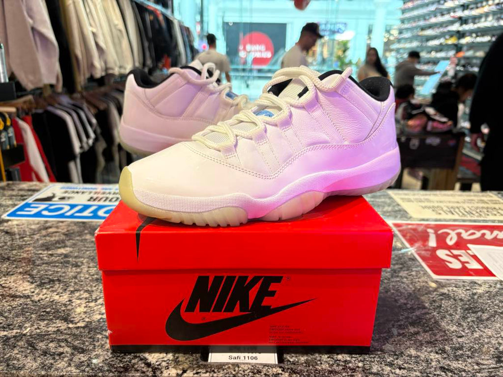 PRE OWNED Jordan 11 Retro Low Legend Blue