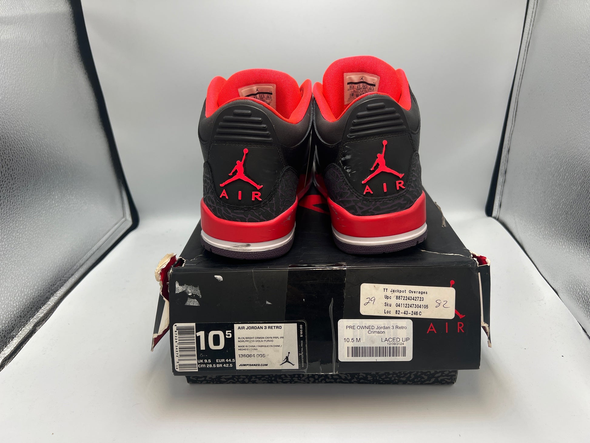 PRE OWNED Jordan 3 Retro Crimson