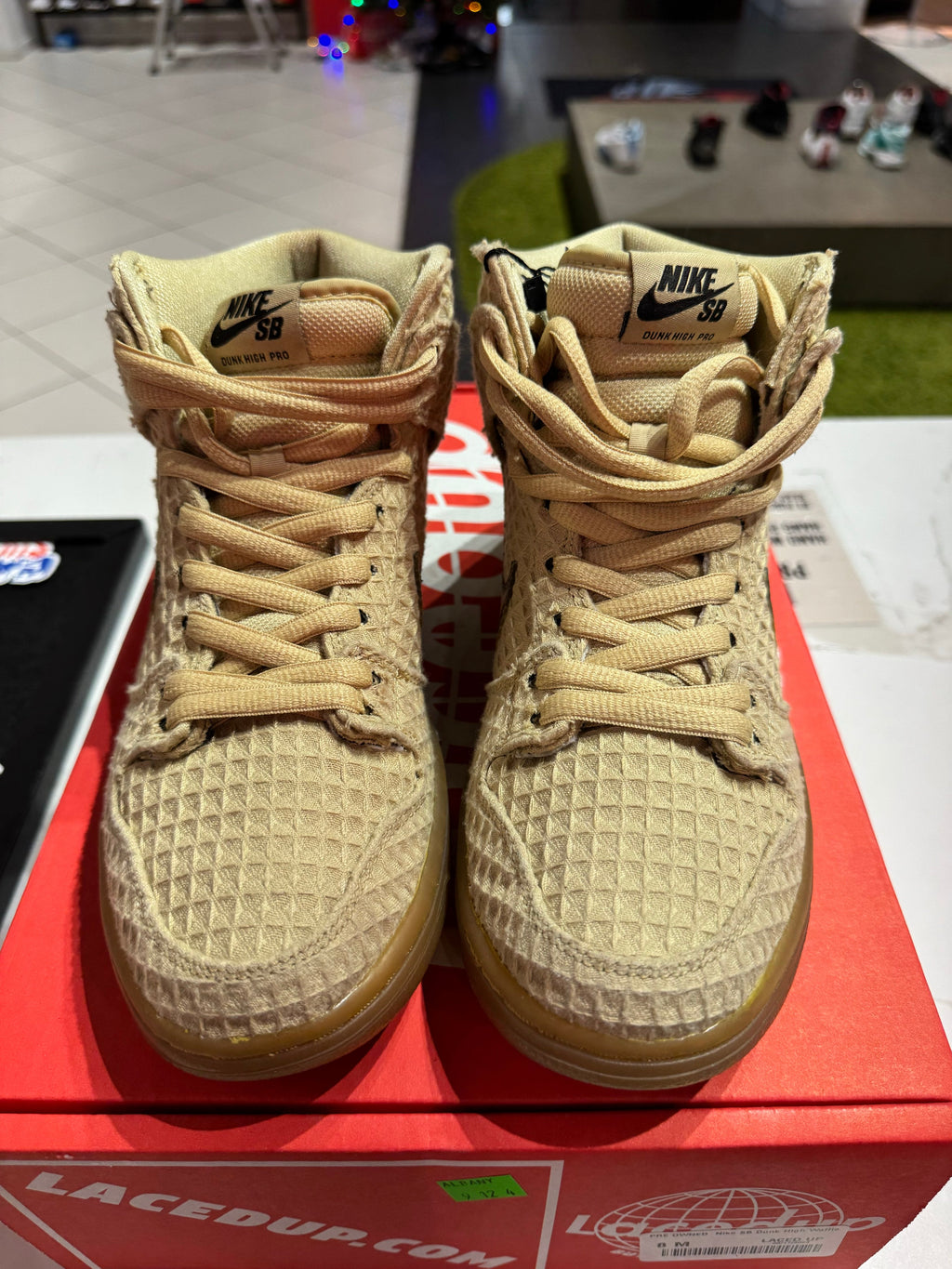 PRE OWNED  Nike SB Dunk High Waffle