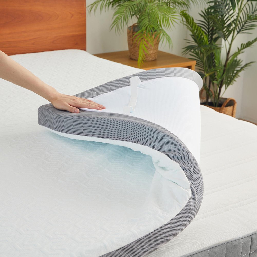 2" White Gel Memory Foam Cooling Queen Mattress Topper