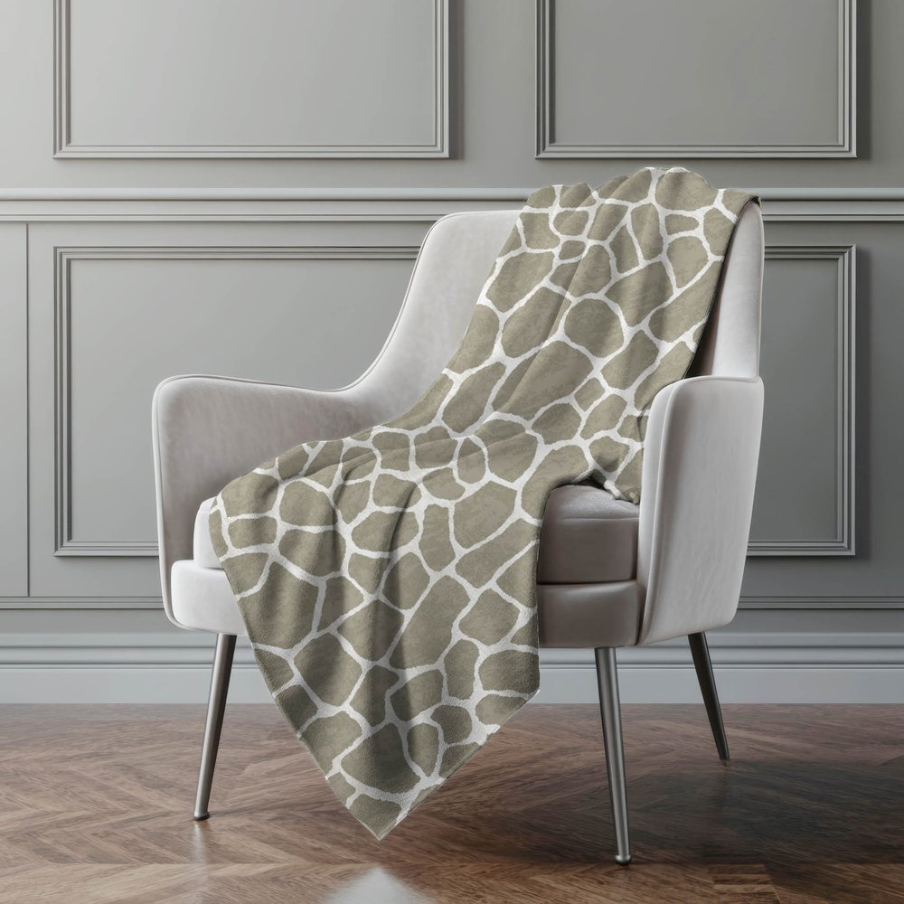 50" X 70" Taupe And Ivory Giraffe Microfiber Plush Throw Blanket