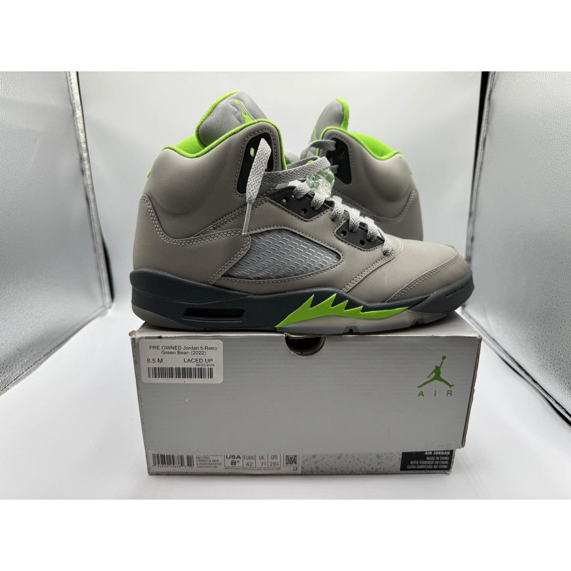 PRE OWNED Jordan 5 Retro Green Bean (2022)
