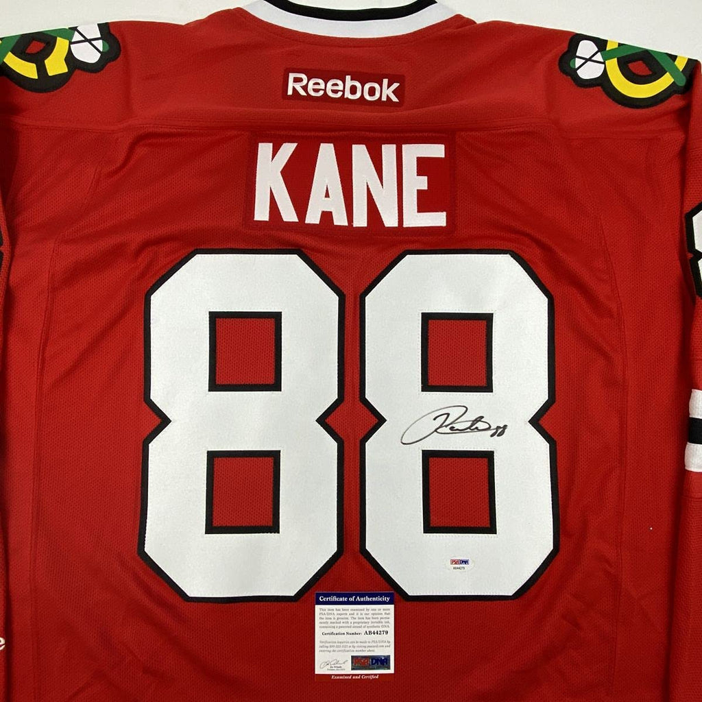 Autographed/Signed Patrick Kane Chicago Blackhawks Red Hockey Jersey PSA/DNA COA