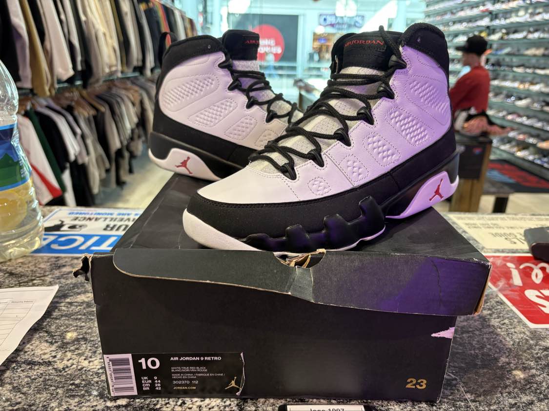 PRE OWNED Jordan 9 Retro OG (2016)