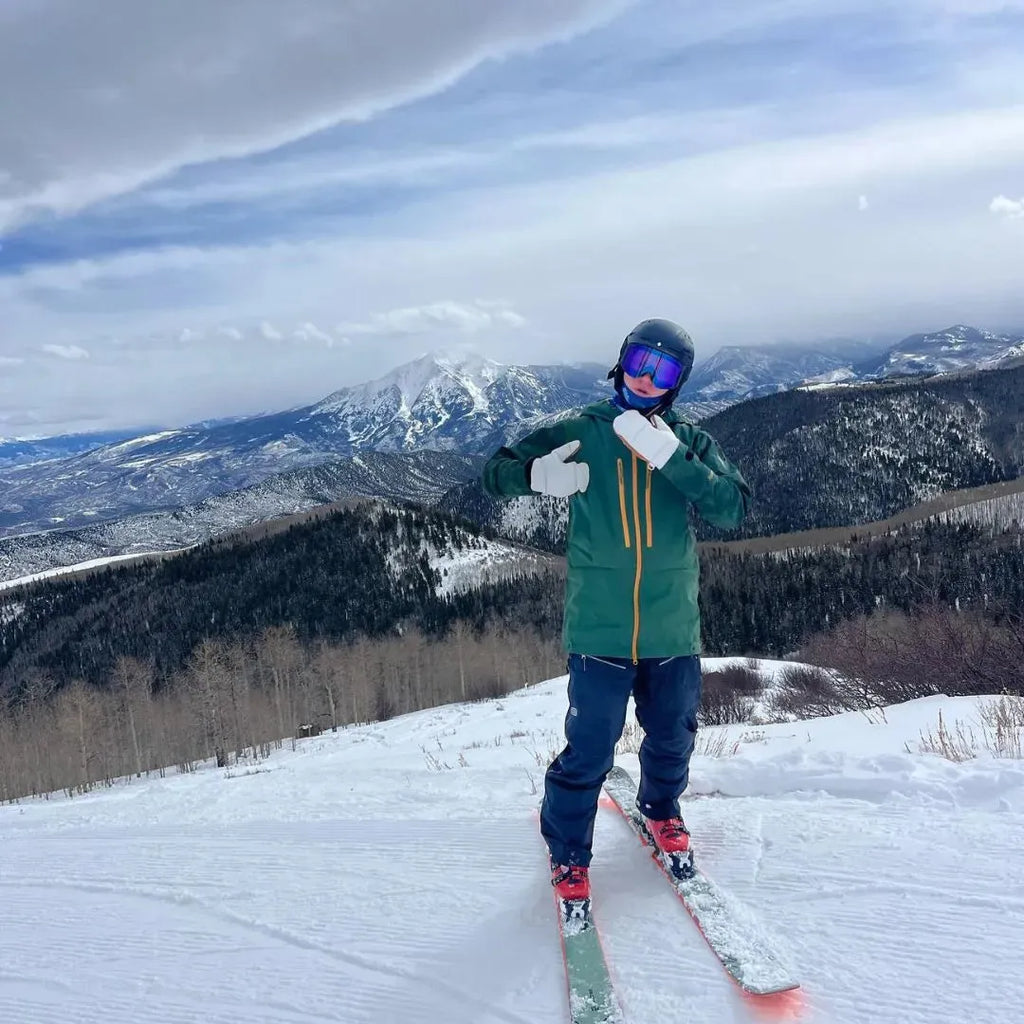 5280 Water Buffalo Leather Mitten - White