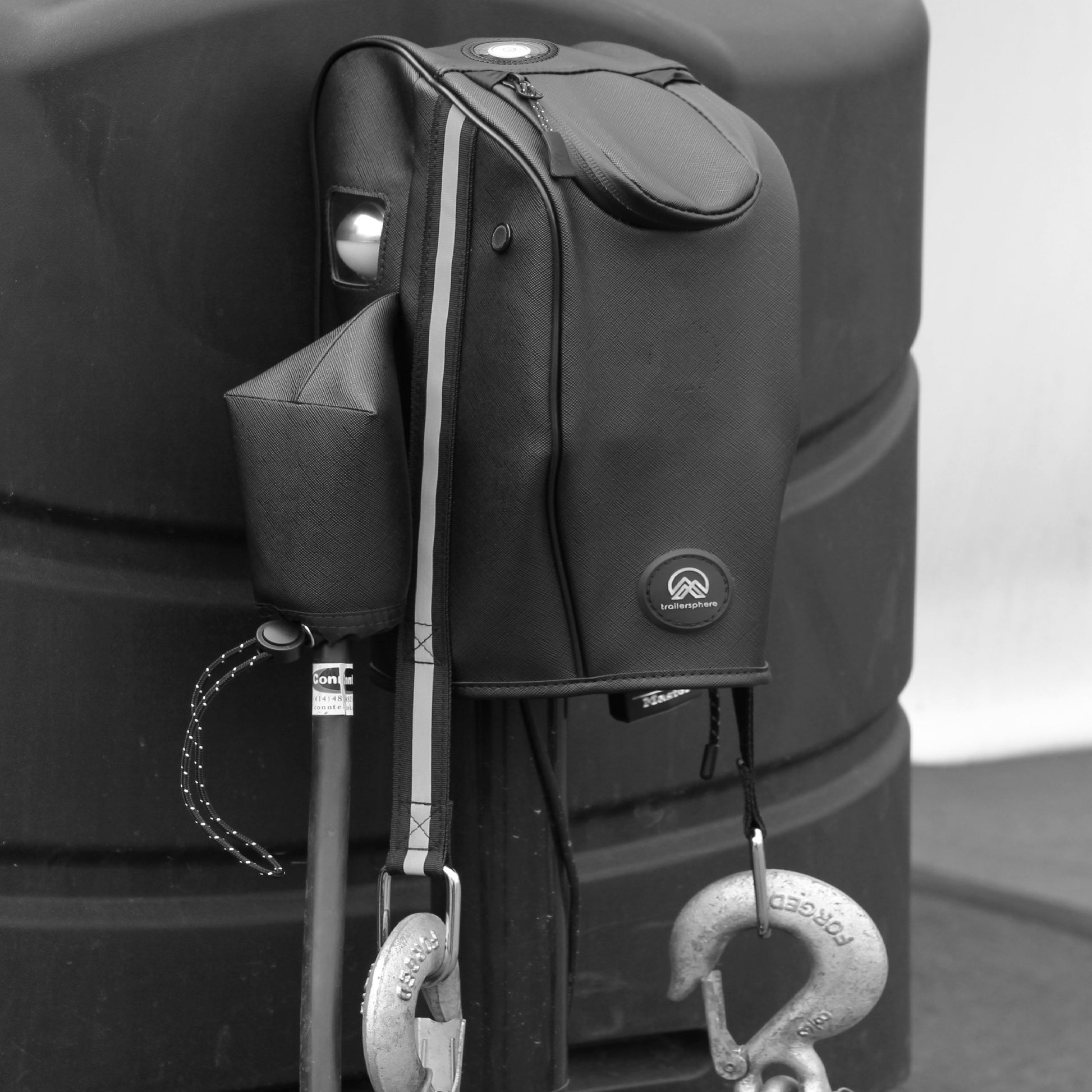 Clever Cover for Stromberg