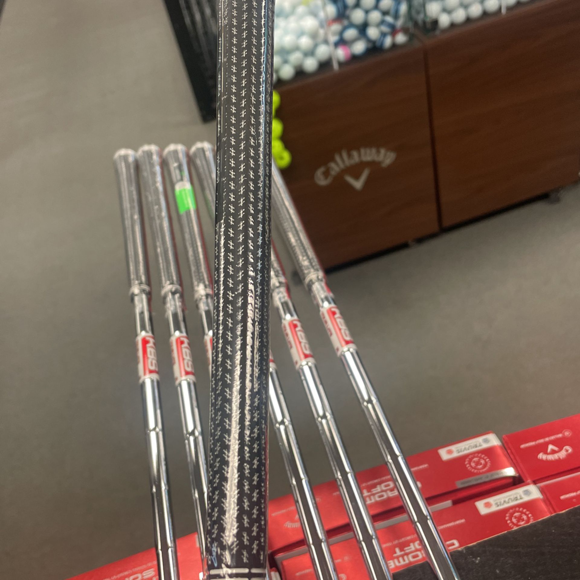 Cobra Aerojet Iron Set - Right Hand (Regular Flex Steel Shaft) - 5-PW/GW