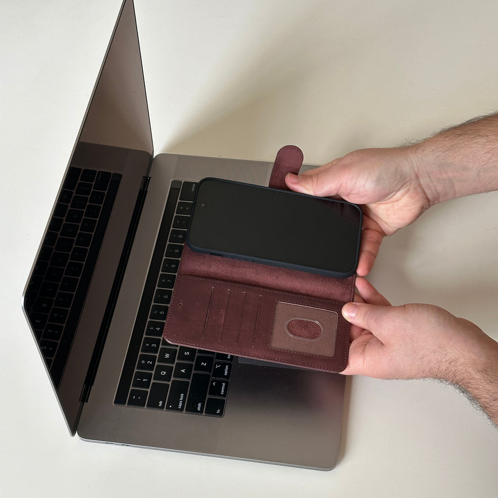 Vegas Premium Leather iPhone 15 Pro Wallet Case with MagSafe | Detachable RFID Blocking Luxury Wallet