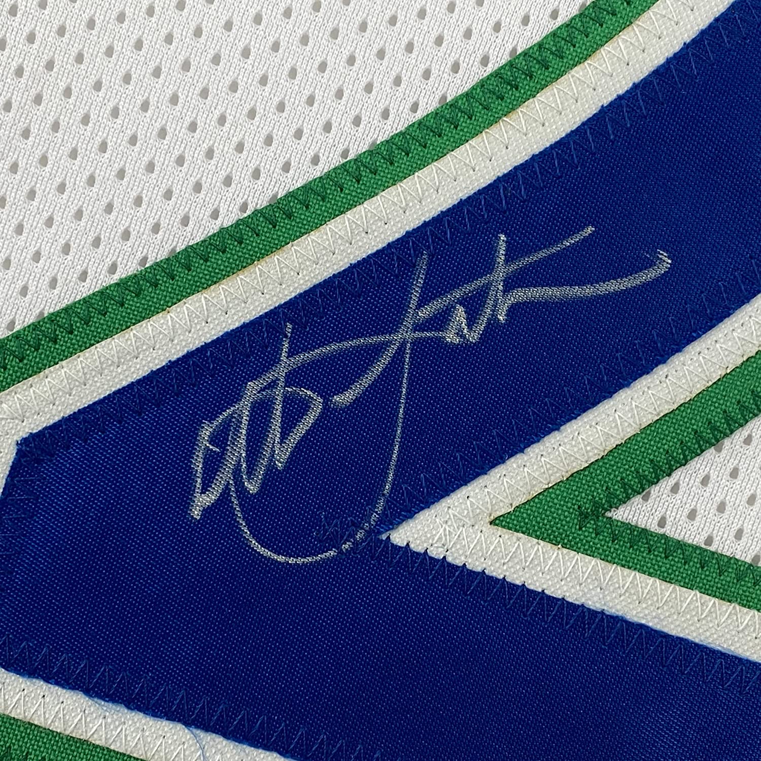 Framed Autographed/Signed Christian Laettner 35x39 Minnesota White Basketball Jersey PSA/DNA COA