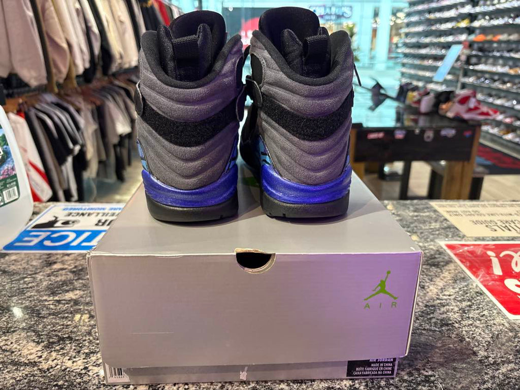 PRE OWNED Jordan 8 Retro Aqua (2015)