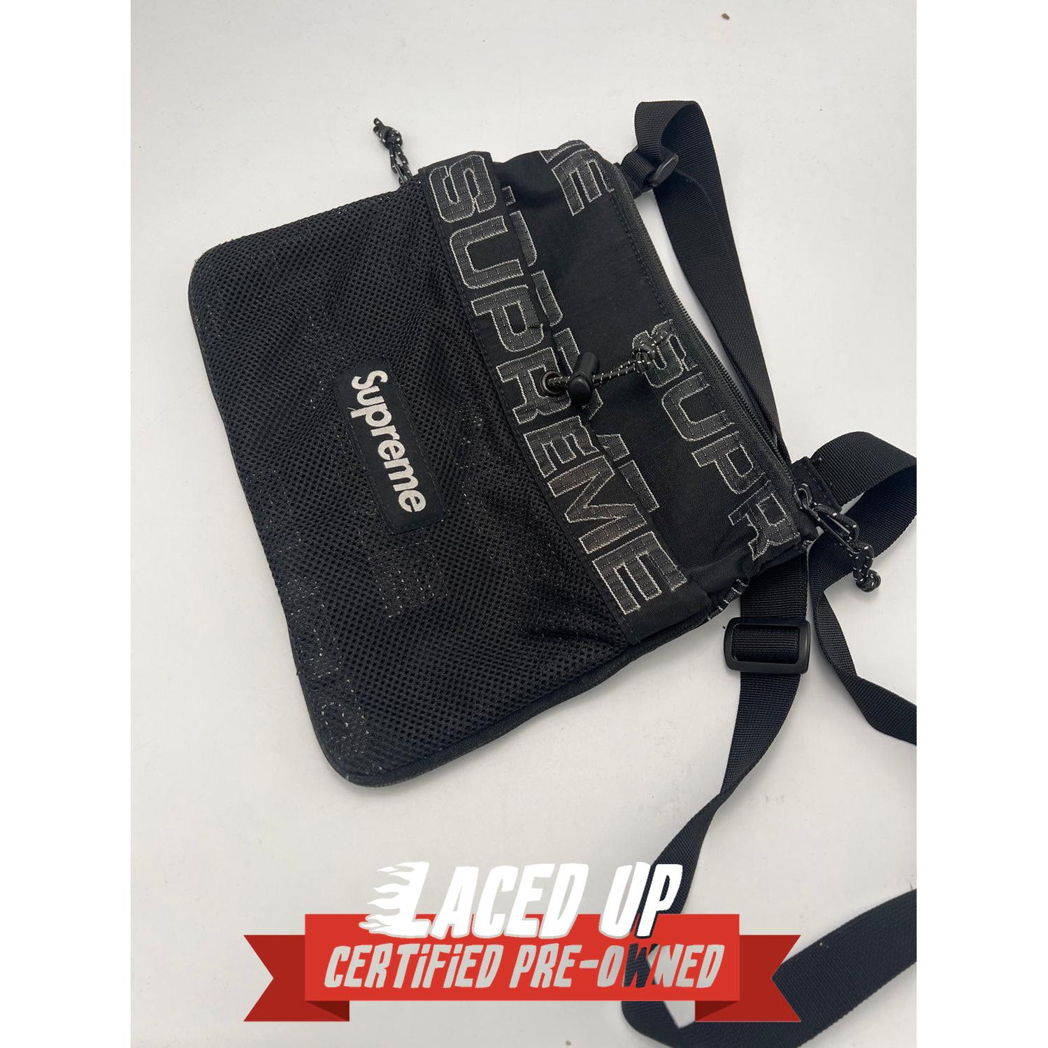 PRE OWNED Supreme side bag black
