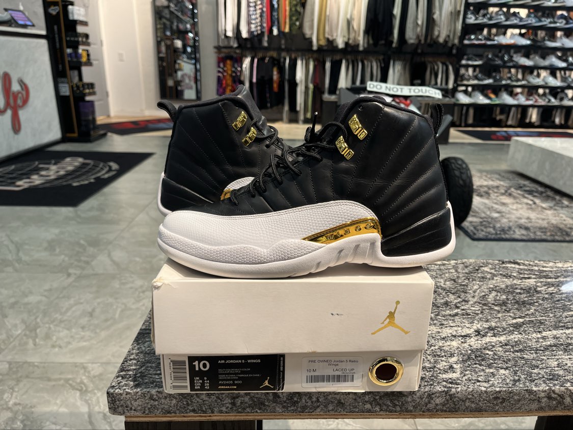 PRE OWNED Jordan 12 Retro Wings