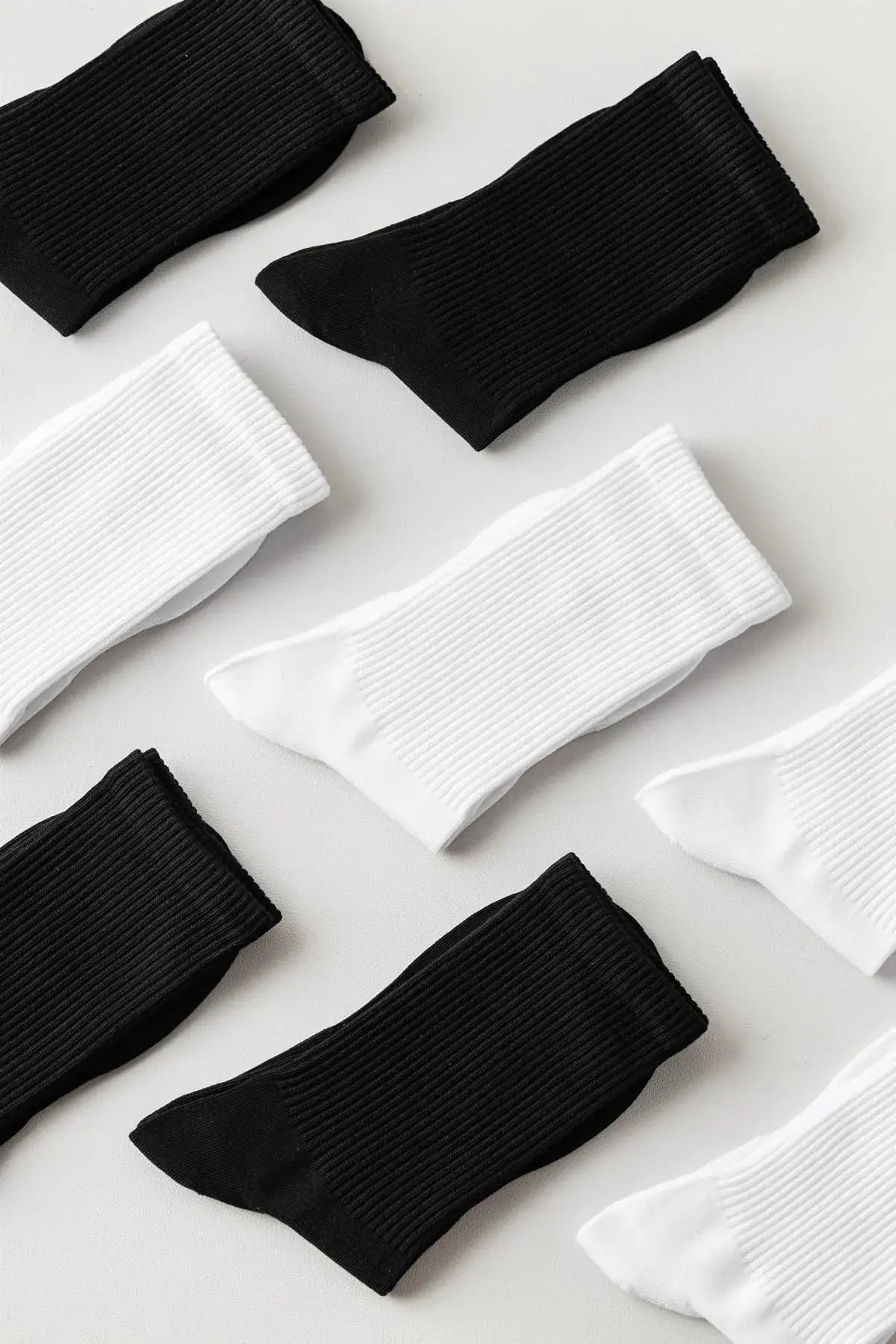 ACCFOD Womens Crew Socks Thin Cotton Long Socks Arch Support Casual Workout High Socks 5 Pairs 9-11 White/ Black