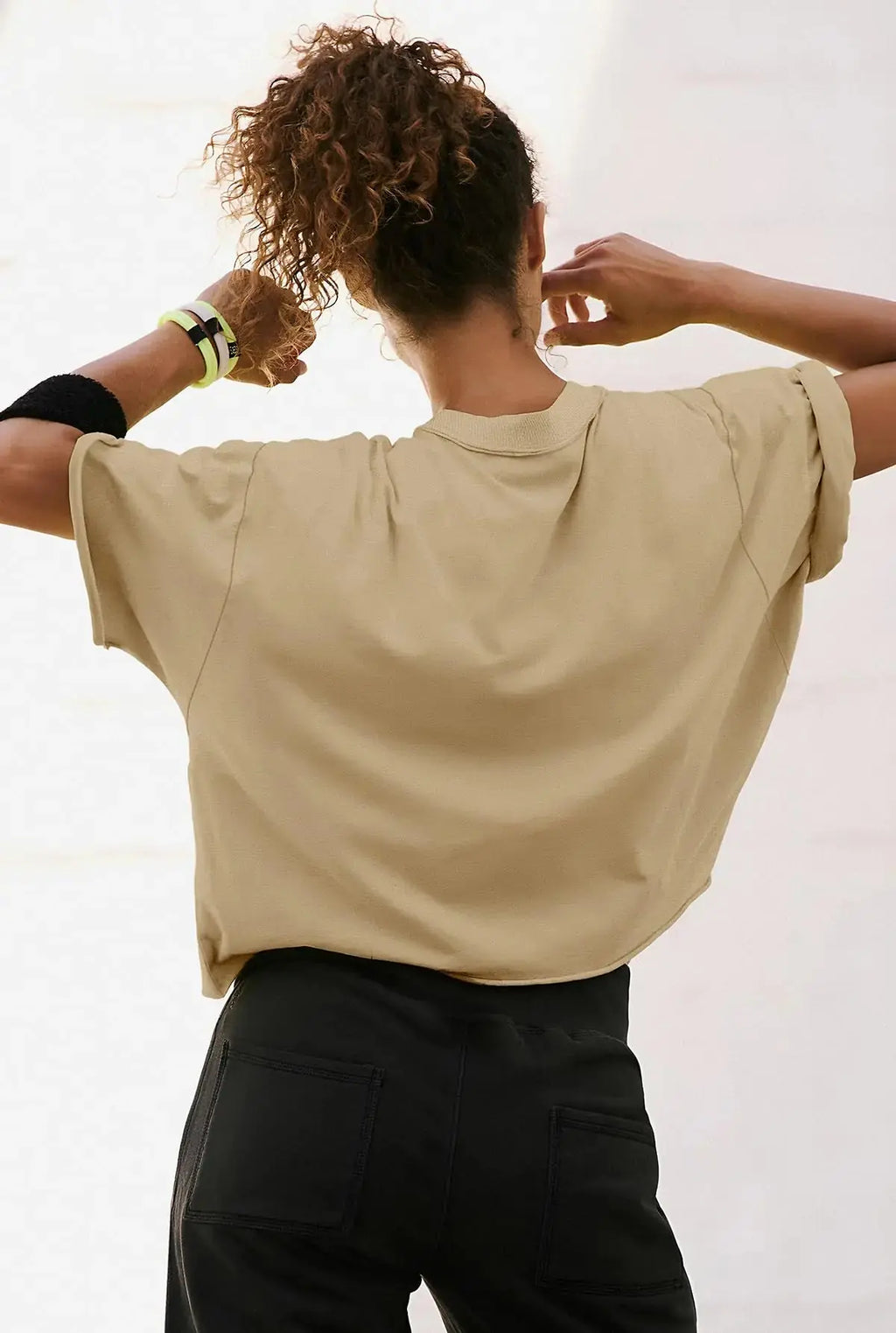 ATHMILE Womens Oversized Short Sleeve Workout T-Shirts - Casual Drop Shoulder Loose Crop Tops