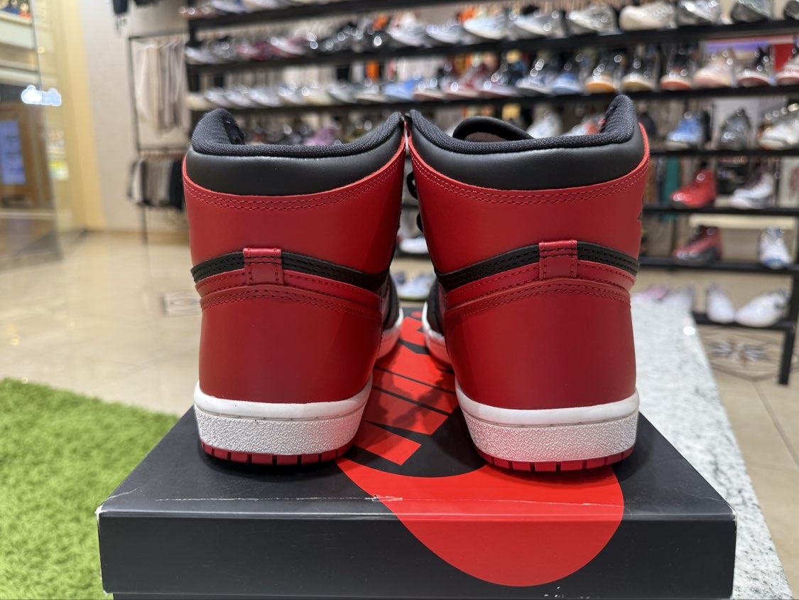 PRE OWNED Jordan 1 Retro High '85 OG Bred (2025)