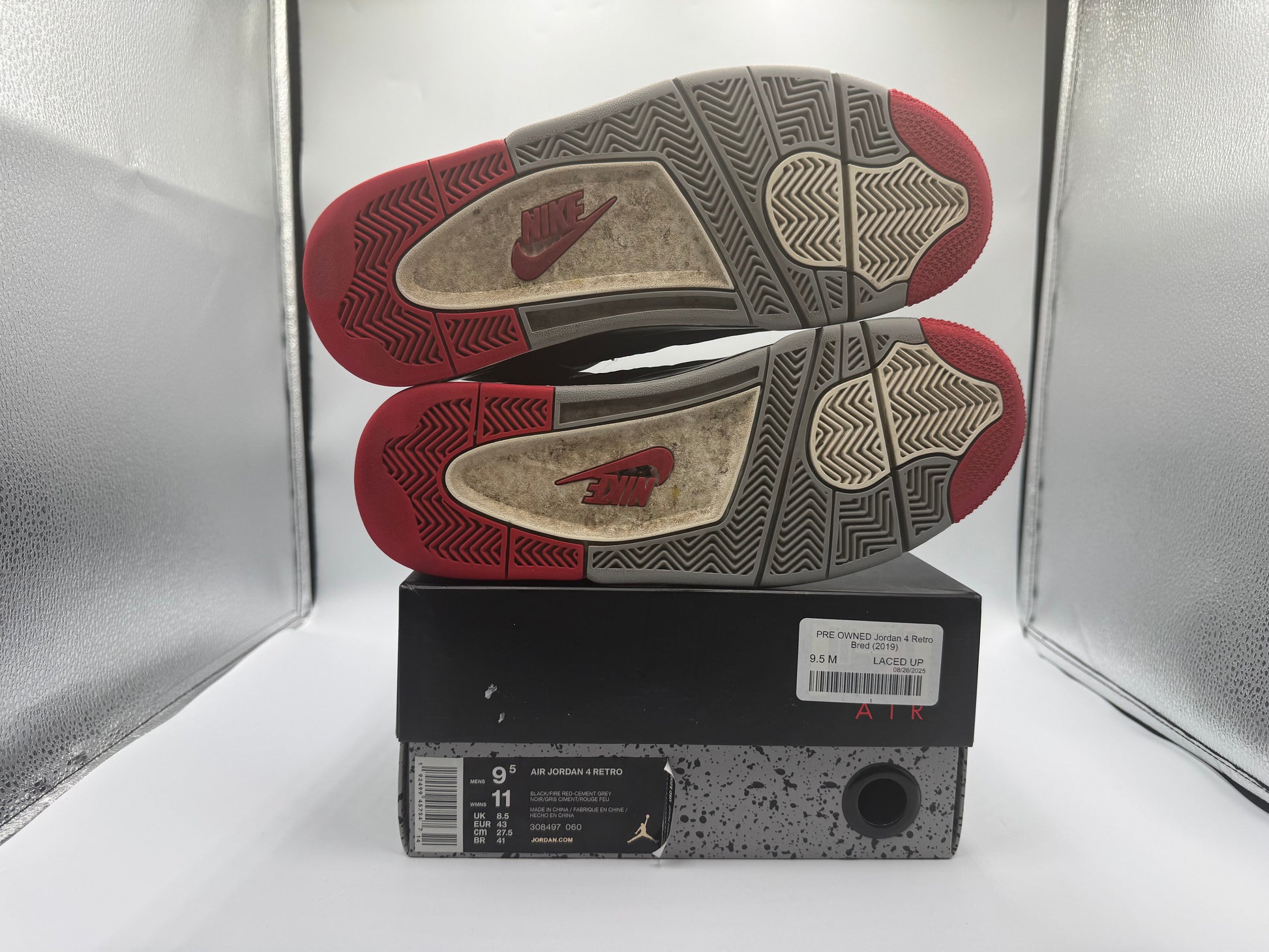 PRE OWNED Jordan 4 Retro Bred (2019)