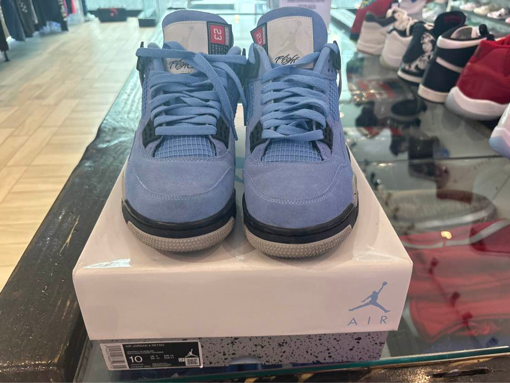 PRE OWNED Jordan 4 Retro University Blue