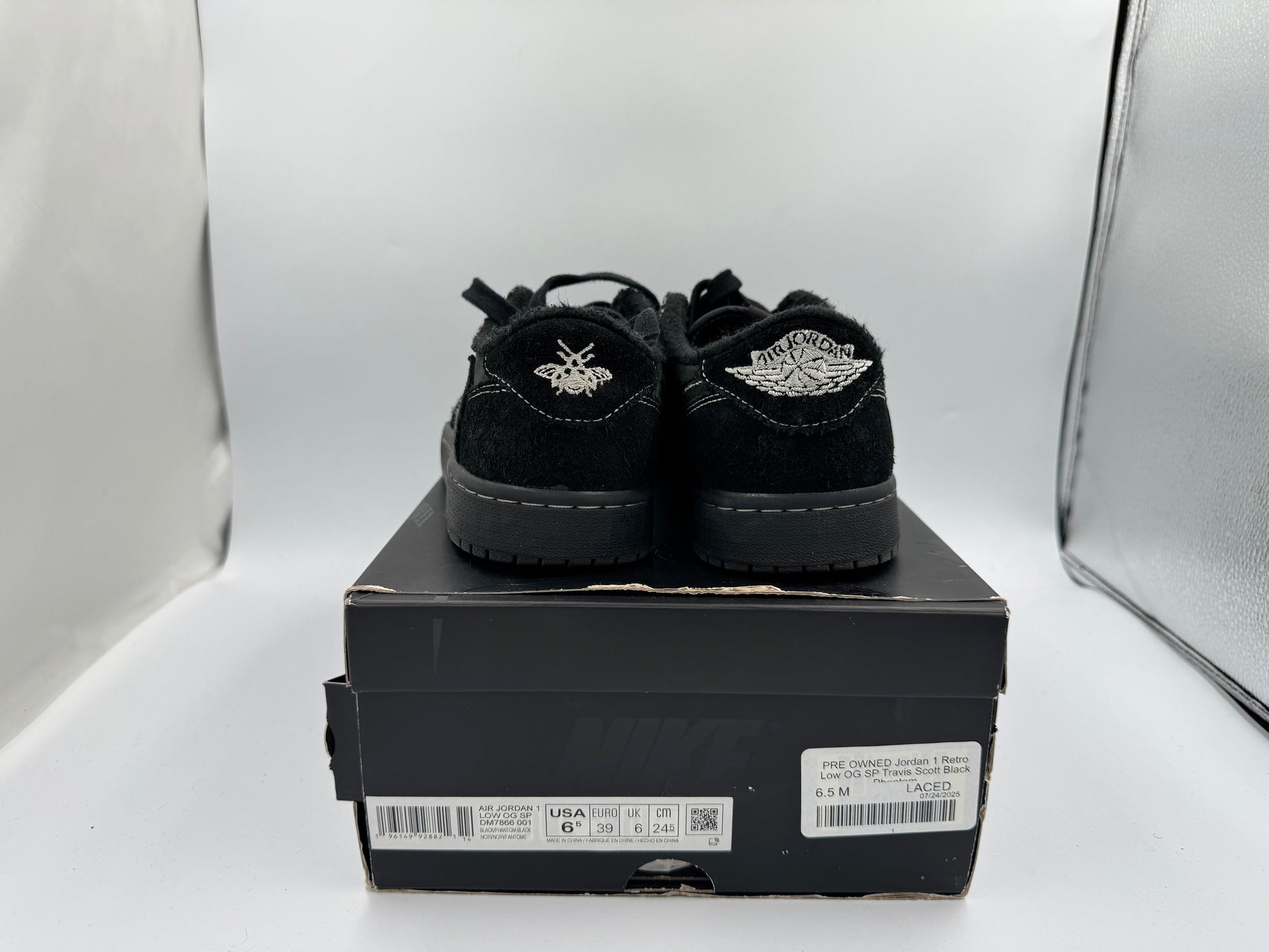 PRE OWNED Jordan 1 Retro Low OG SP Travis Scott Black Phantom