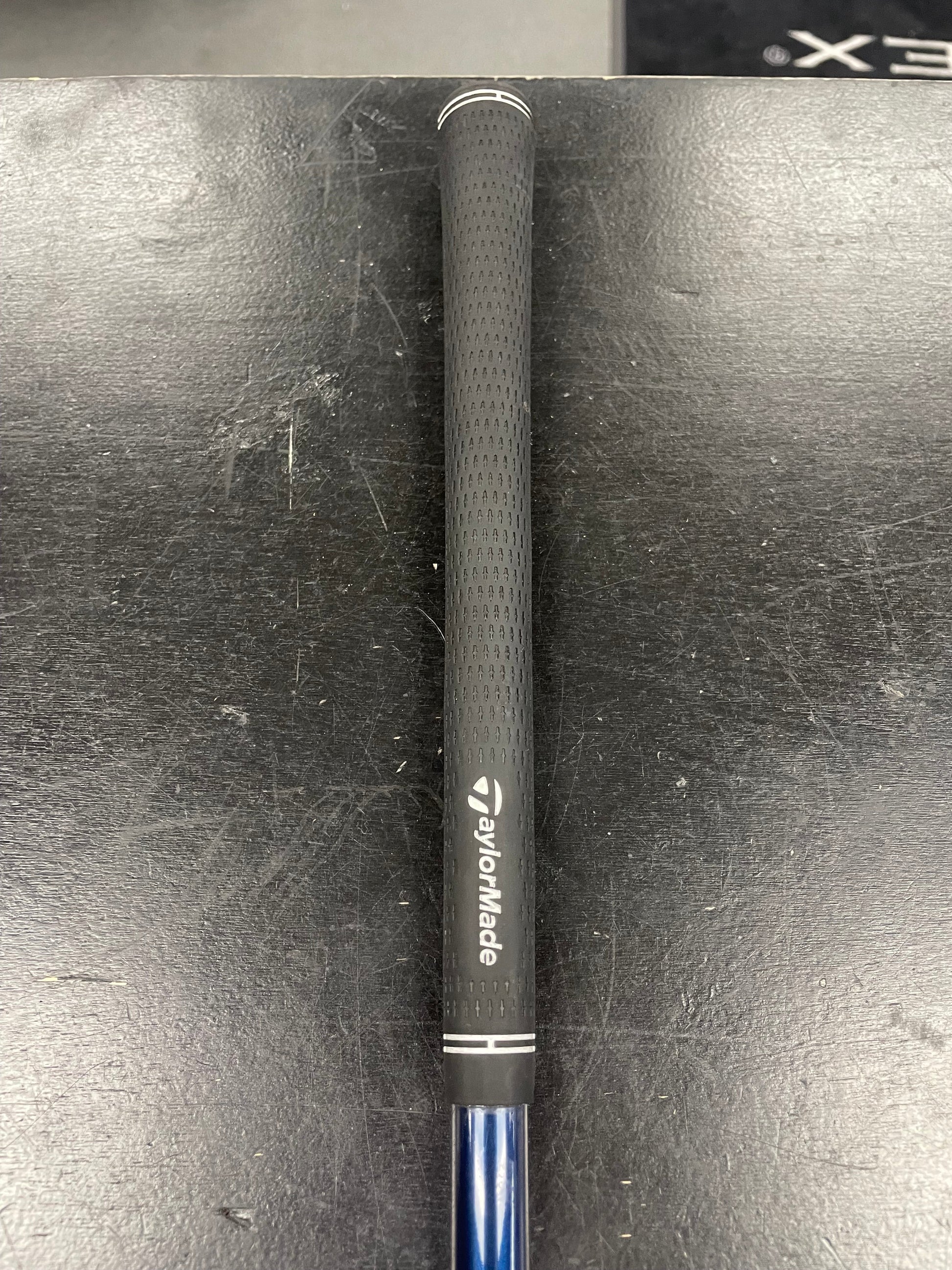 TaylorMade Qi35 Rescue Hybrid w/ Upcharge shaft(Used)