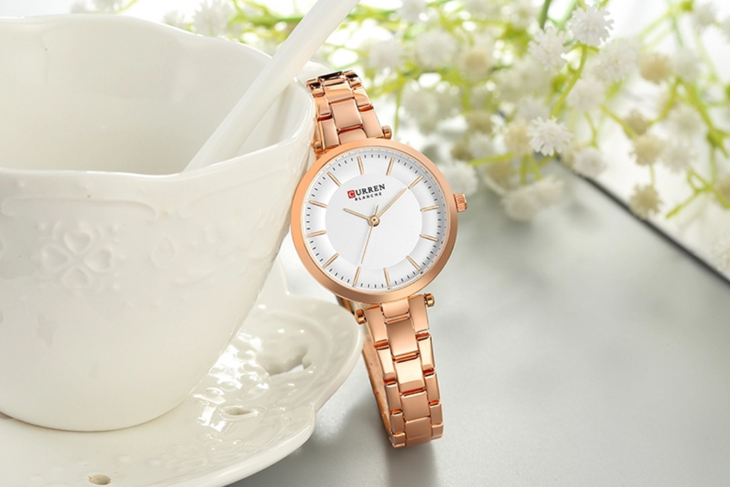 Women's Rose Gold Stainless Steel Slim Minimalist Watch