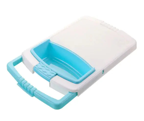 Chef’s Essential Plastic Chopping Board