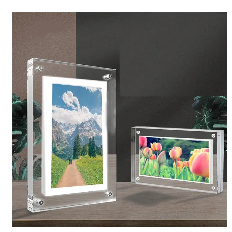 Chic Mini Memory Display
