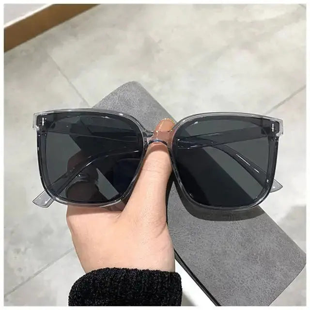 Classic Elegance Vintage Square Sunglasses
