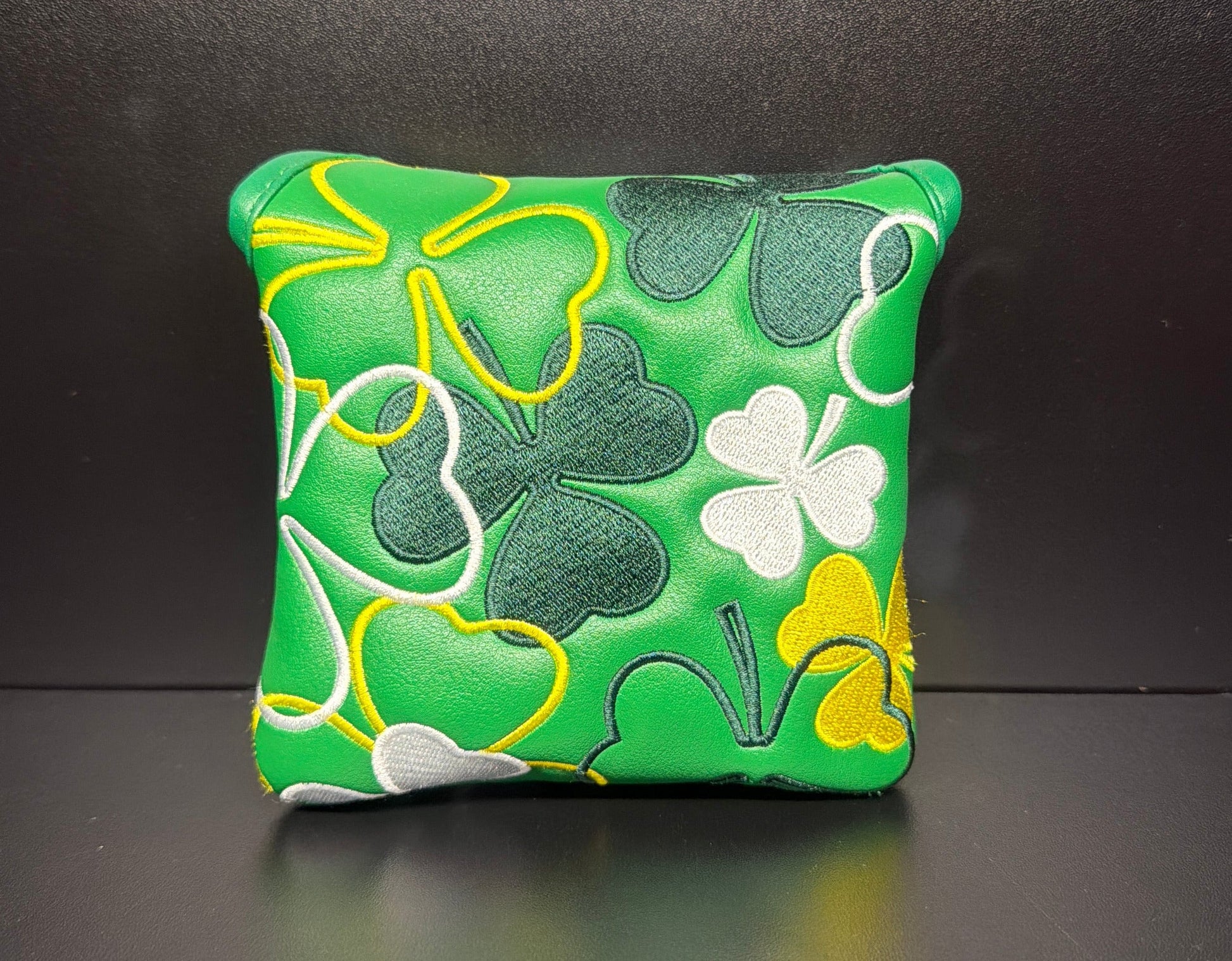 Clover Headcover