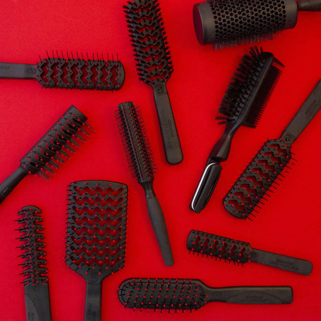 Cricket Static Free Ponytail Pro Hairbrush & Comb for Styling and Volume