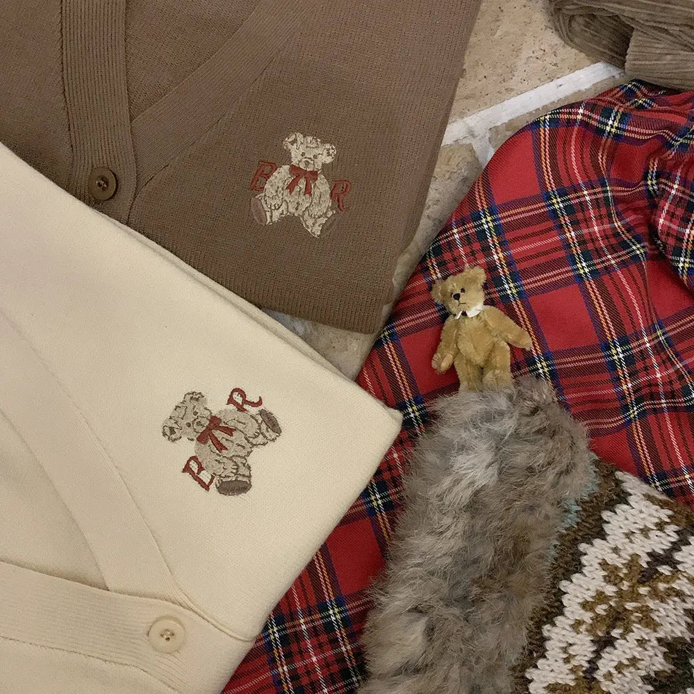 Cute Loose Fit Bear Embroidery Cardigan