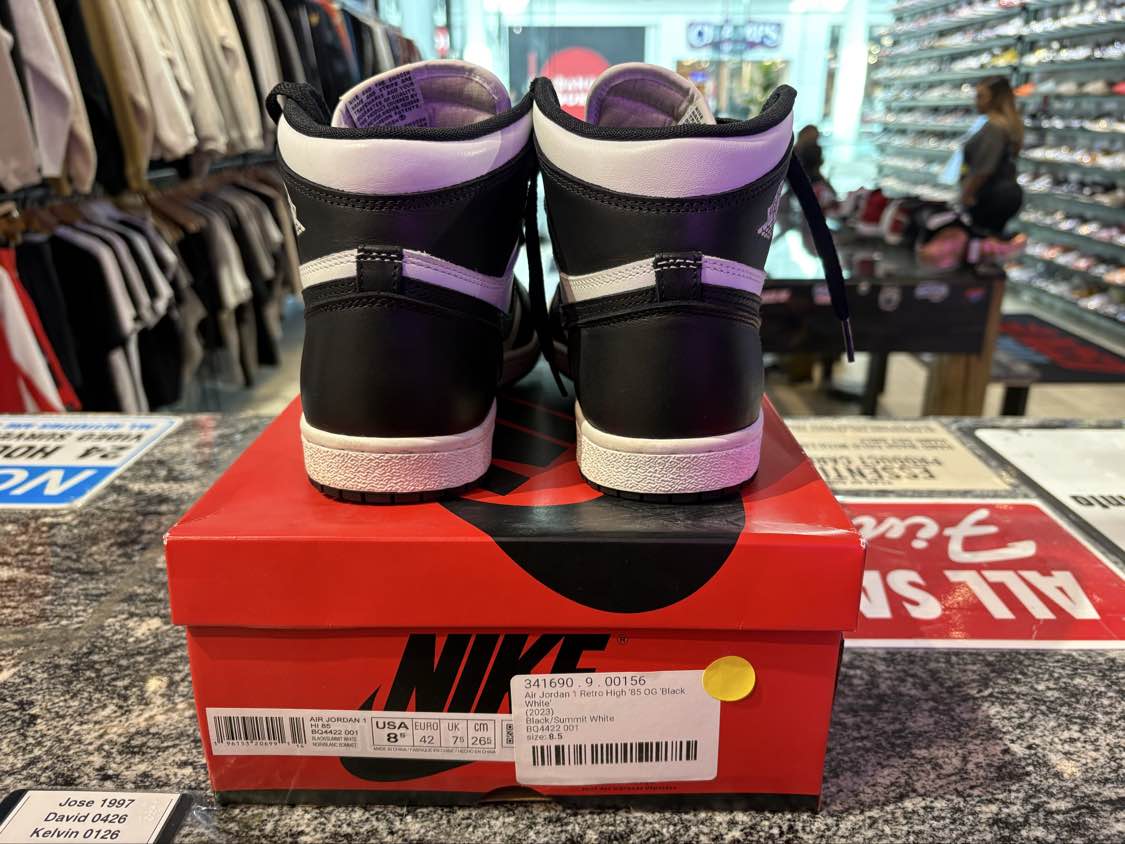 PRE OWNED Jordan 1 Retro High '85 Black White (2023)