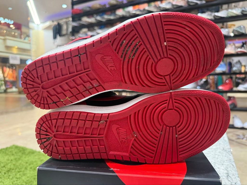 PRE OWNED Jordan 1 Retro High '85 OG Bred (2025)