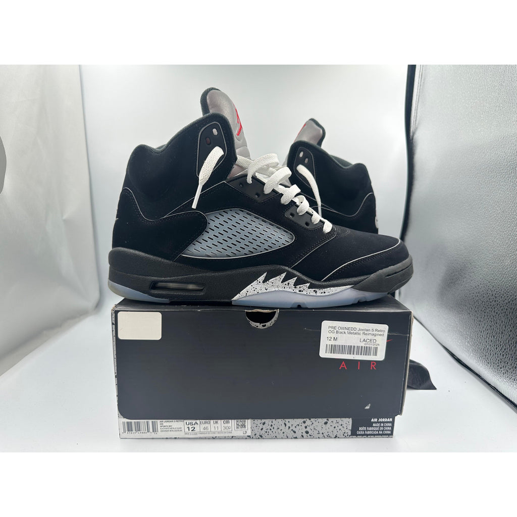 PRE OWNEDD Jordan 5 Retro OG Black Metallic Reimagined