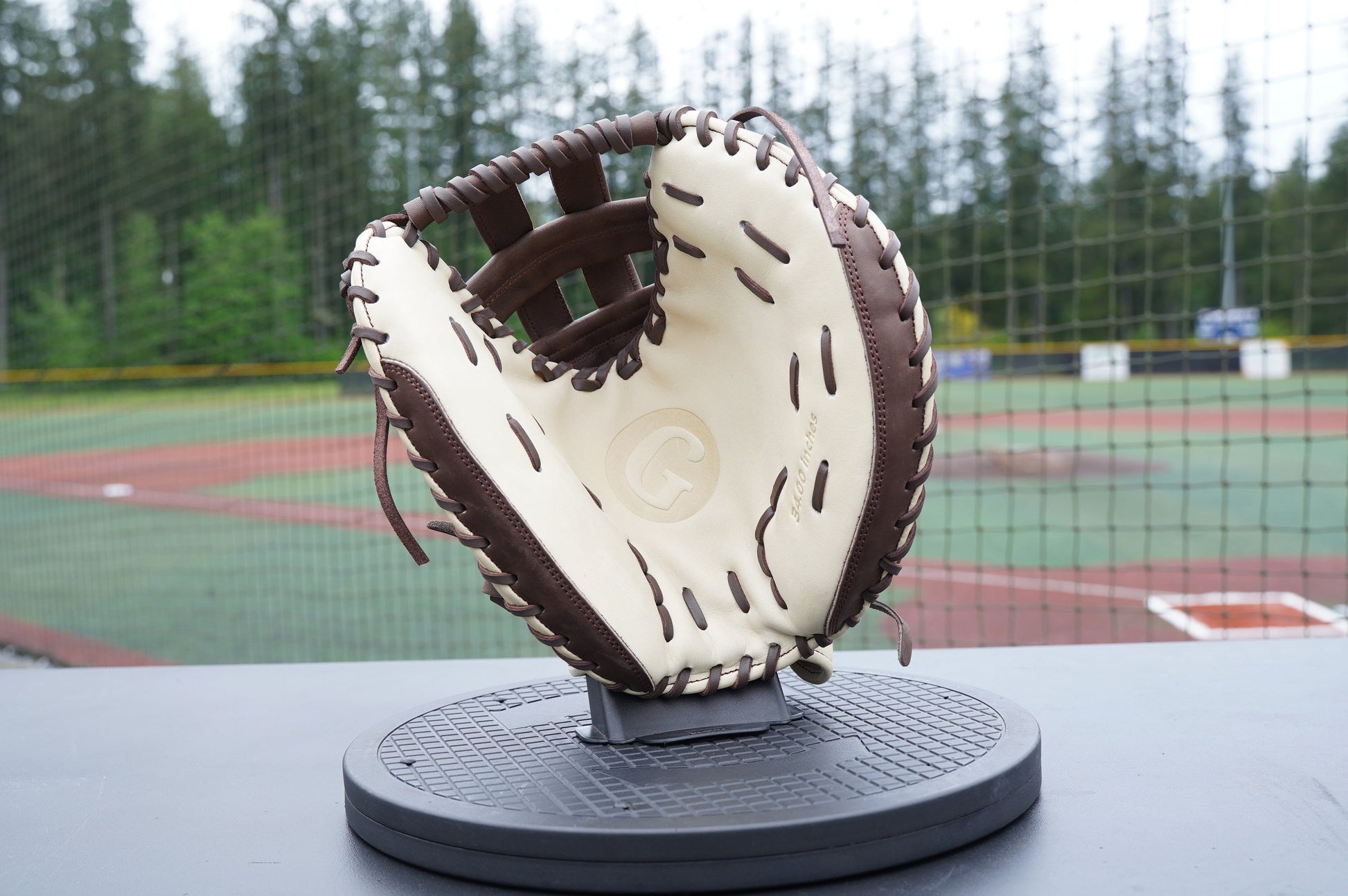 33" Softball Catchers Mitt - Grace Glove - Professional Softball Glove