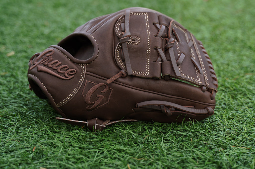 12" Infield/ Outfield MG-Closed Web Grace Glove