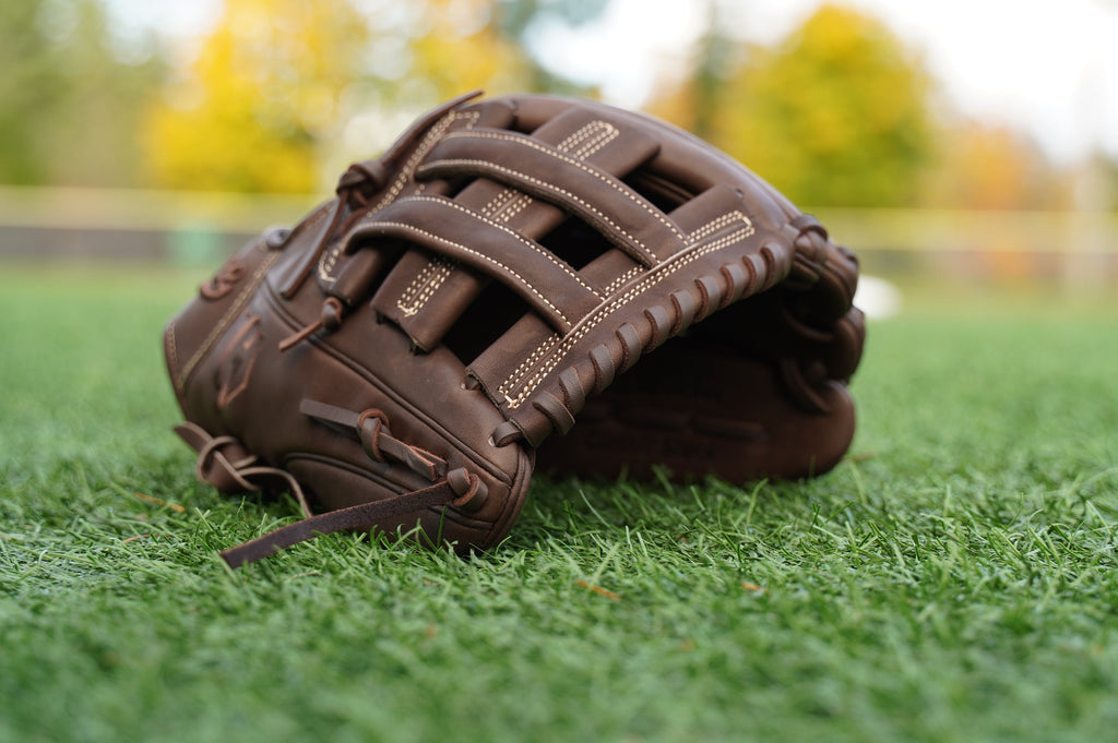 12.50" H-Web Outfield Grace Glove